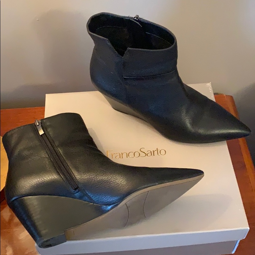 Franco Sarto black leather booties, Sz 9.5